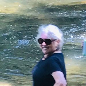 Meet your Posher, Veronica